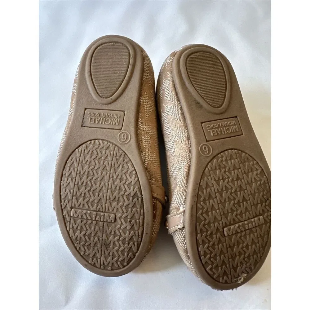 Michael kors toddler‎ size 6 shoes